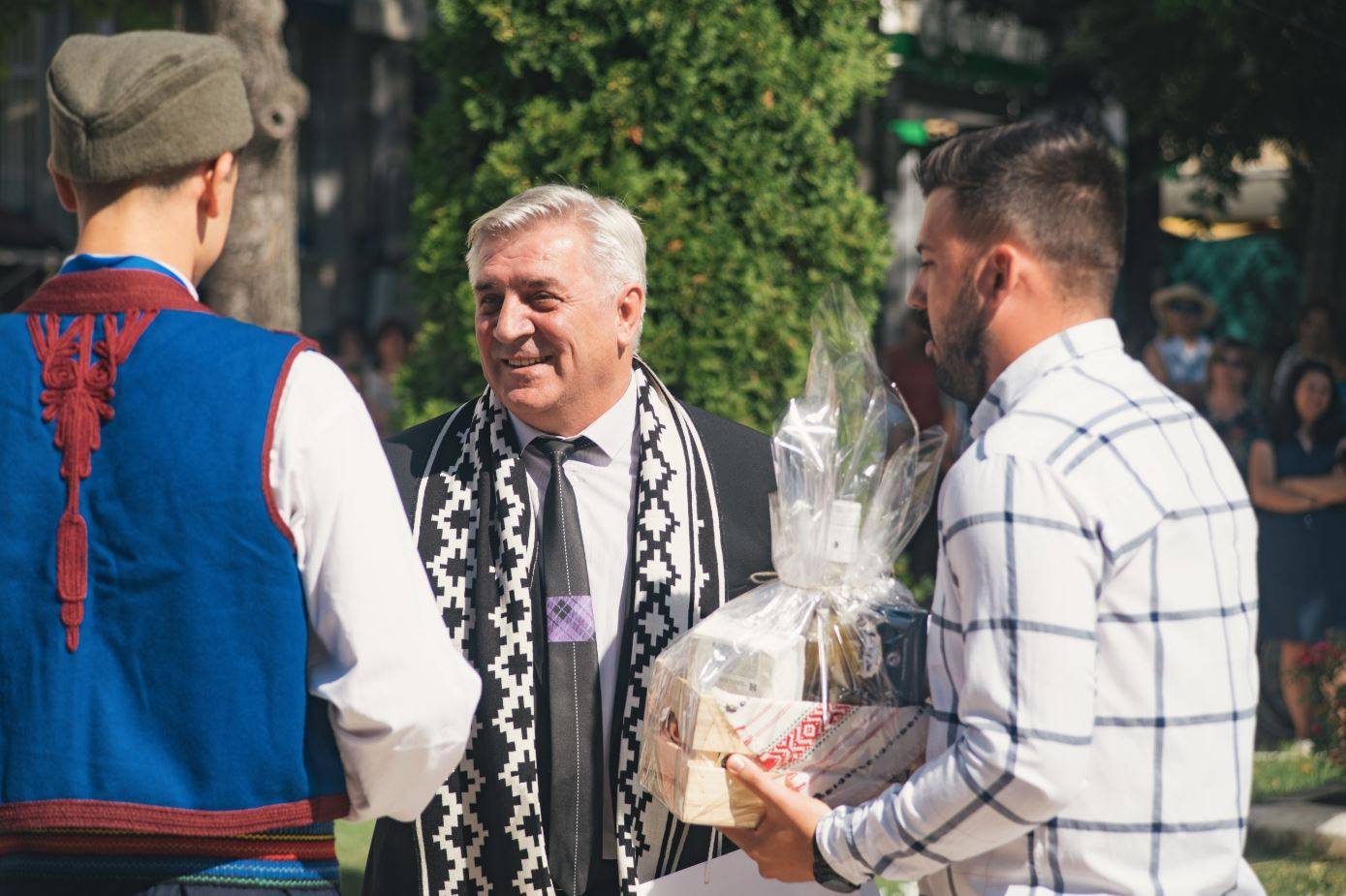  Кметът на Мездра инж. Иван Аспарухов-4 